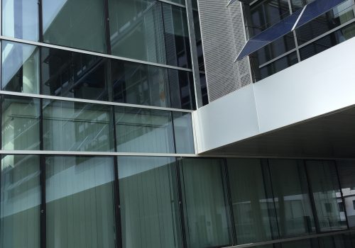 Film anti chaleur - Façade pôle emploi devant